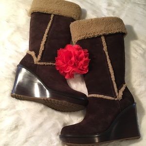 UGG chocolate brown W AUBRIE shearling boots